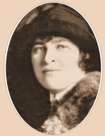 Miss Dorothy Kitchen.